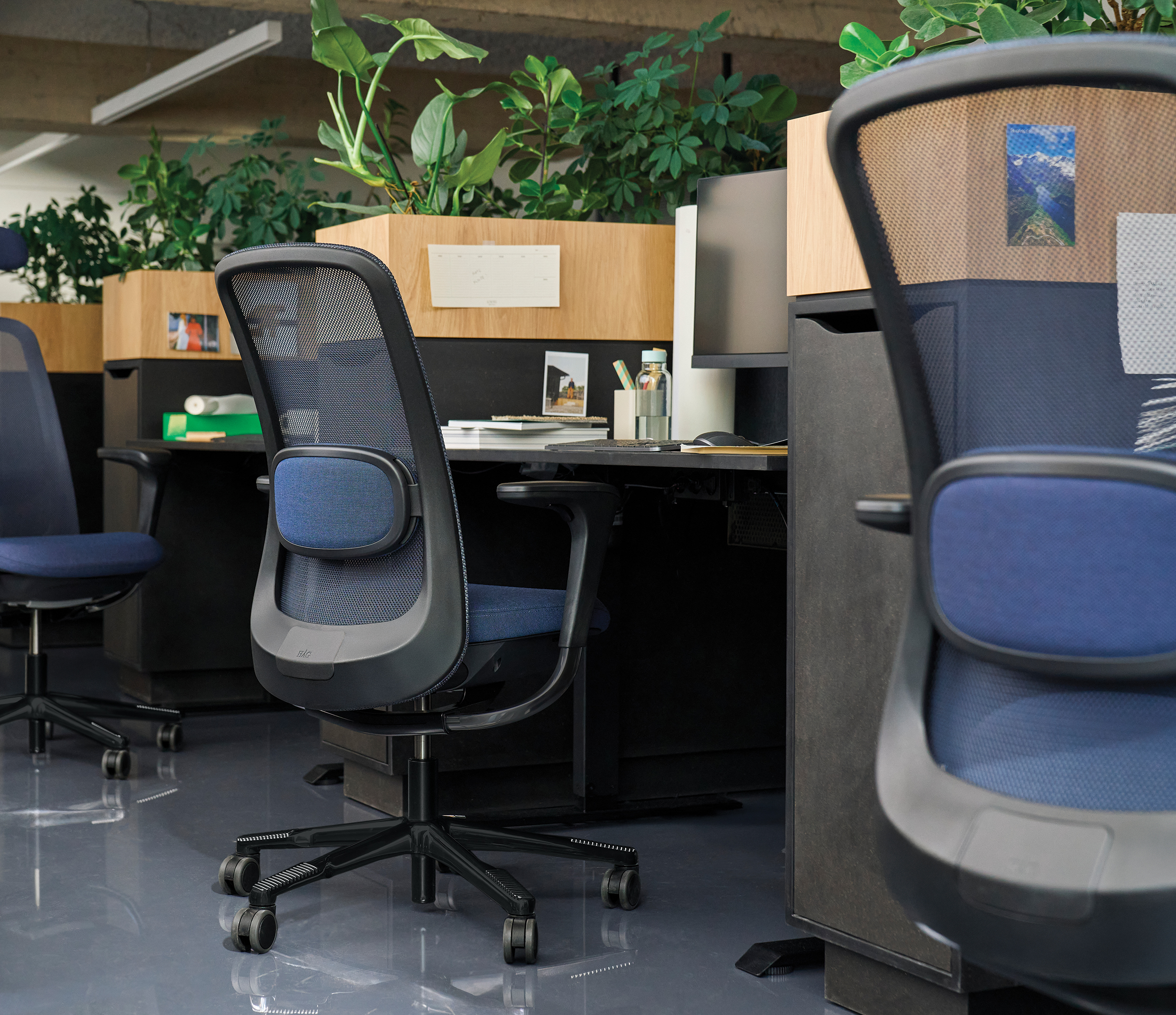 HÅG SoFi dark blue mesh